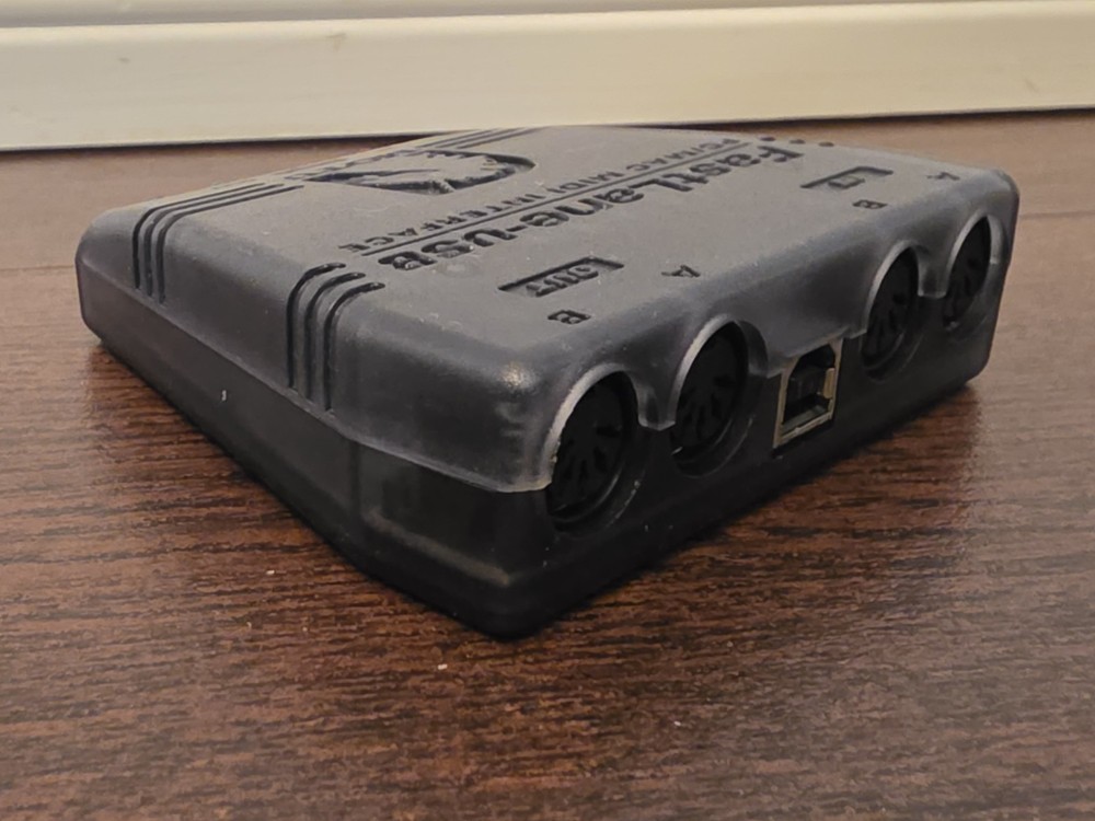 MOTU Fastlane USB PC/Mac MIDI Interface Fast Lane