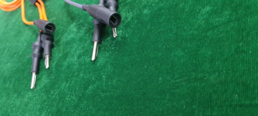 2pc Laparoscopic Bipolar Cable Endoscopy Laparoscopy Surgical Instruments