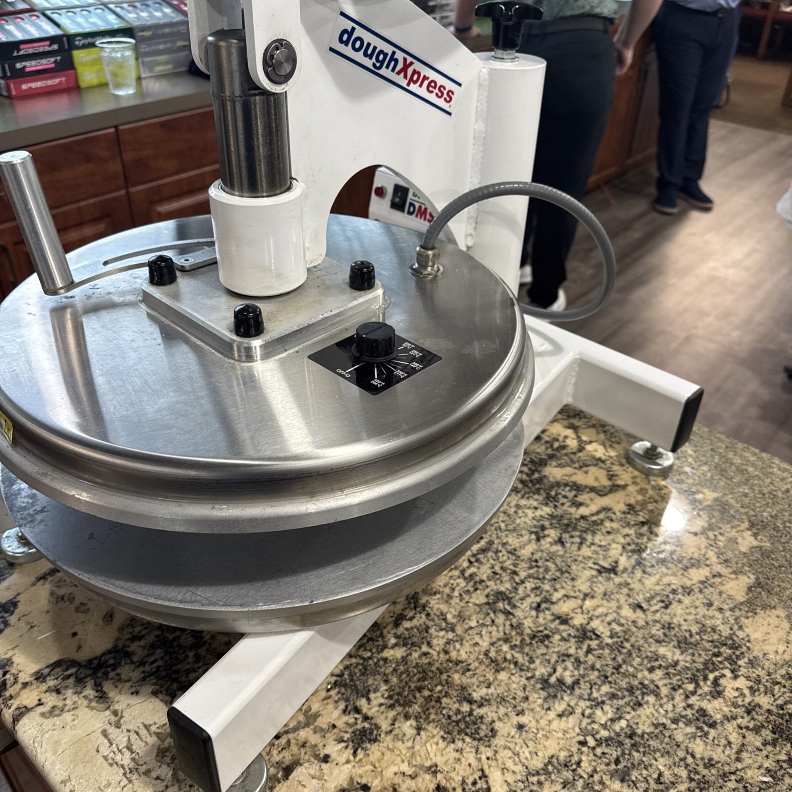 DoughXpress DMS-2-18, 240V Used