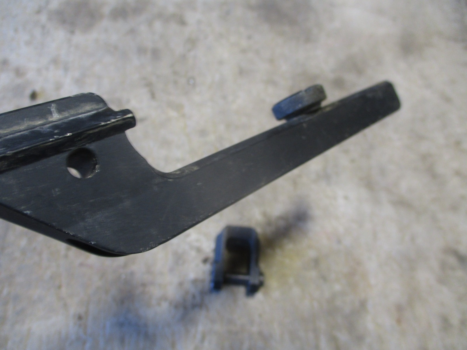 NOS Carry Handle Mount w/Locking Clamp, for Aimpoint Comp Sight, Scuffs/Scrapes