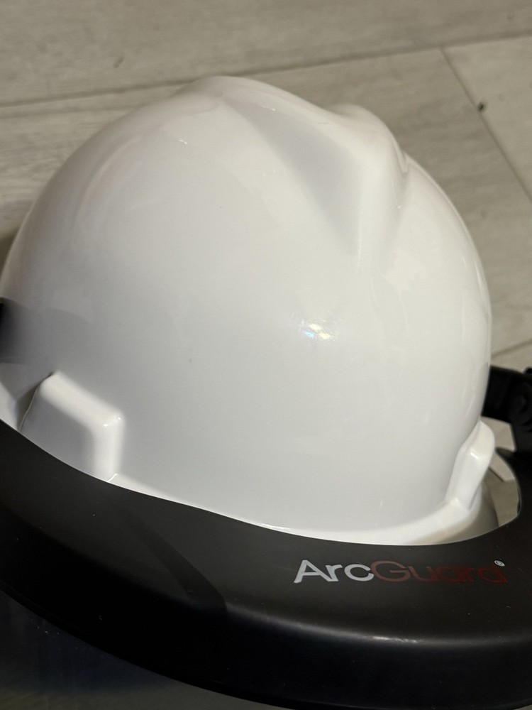 ARC GUARD FACE SHIELD & HELMET-HAT MSA SIZE MEDIUM NEW