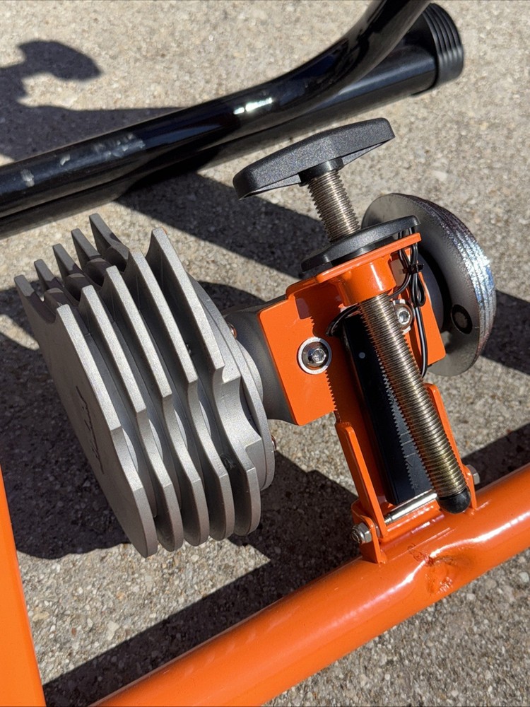 JetBlack Dynometer Turbo Trainer with Smart Release (machine Only)