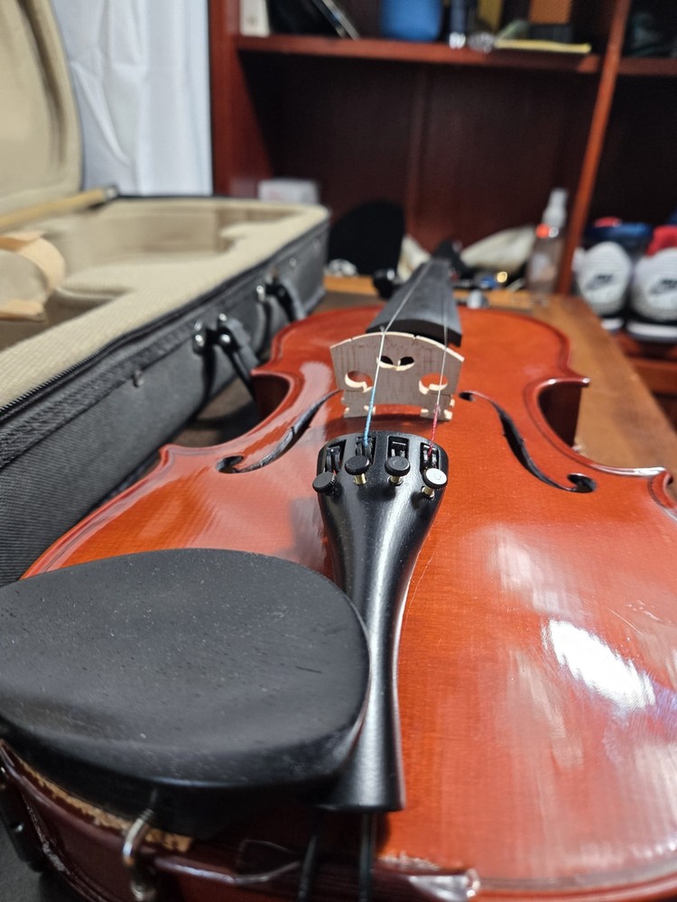 3/4 SIZE ACADEMY 145 AU VIOLIN W/Bow & Case EUC