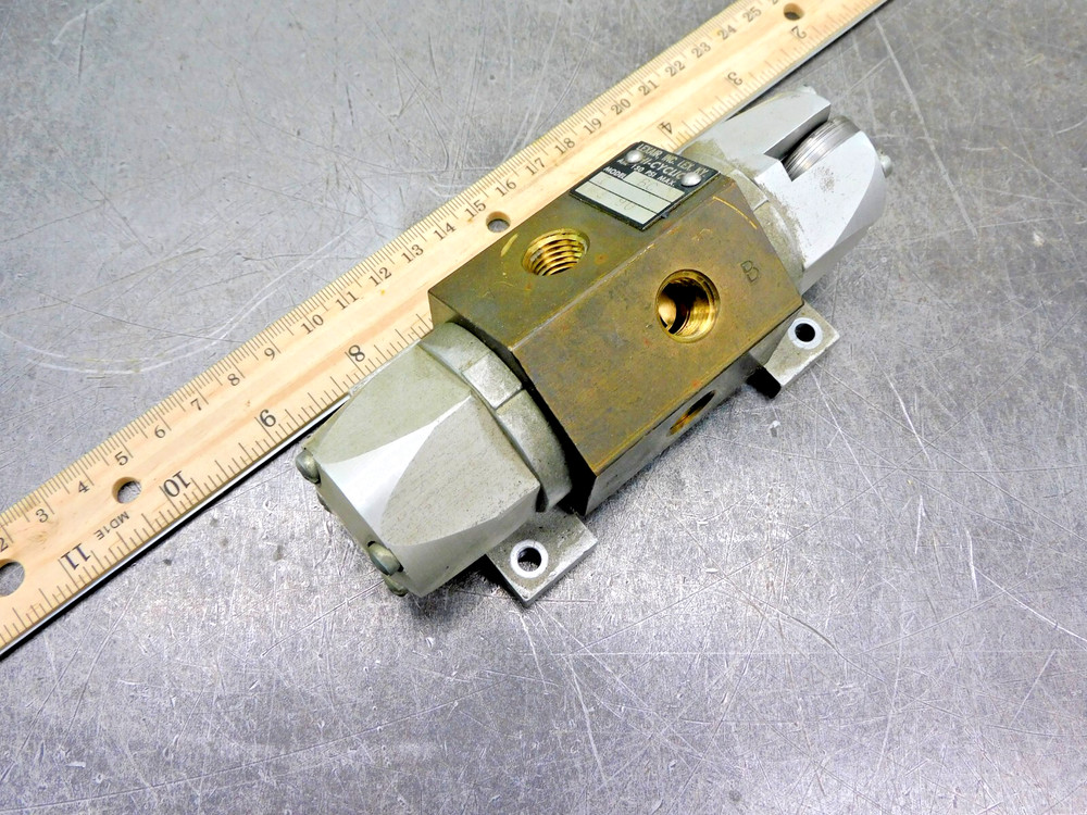 Lexair  BC Limit Switch Safety Sensor Roller Lever Valve