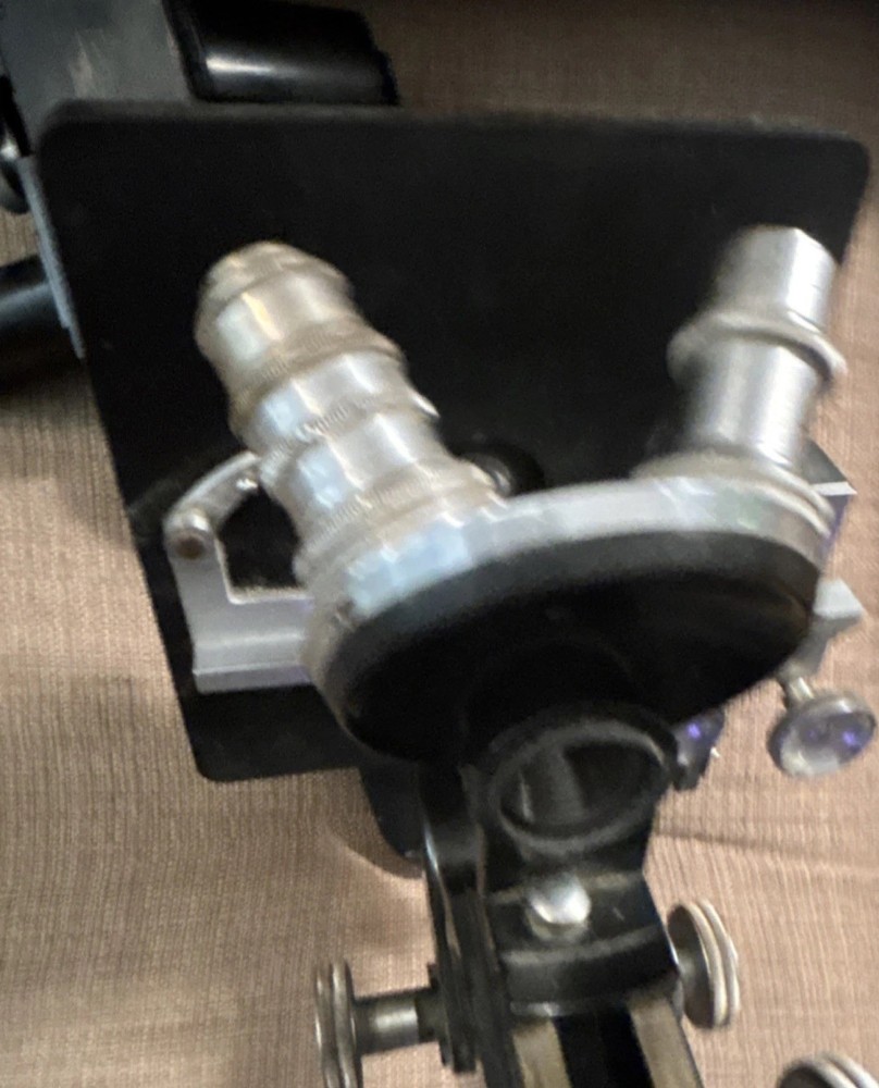 Leitz Wetzlar DRP Microscope with Multiple Objective Lenses