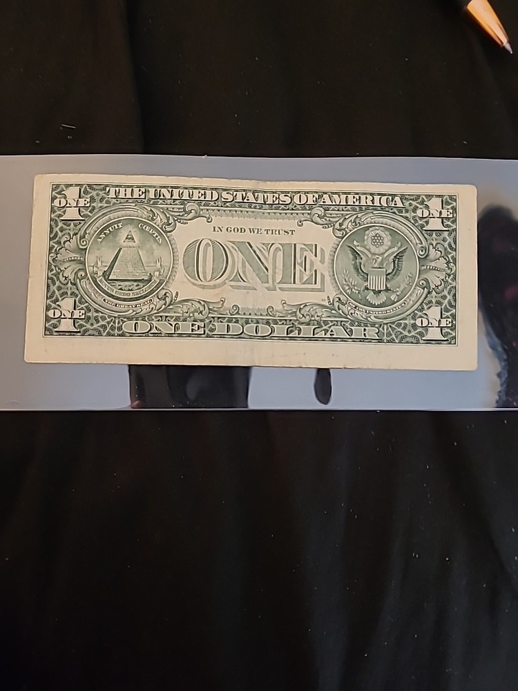Series 2003 1 Dollor Bill Error Misaligned Misprint Miscut Offset