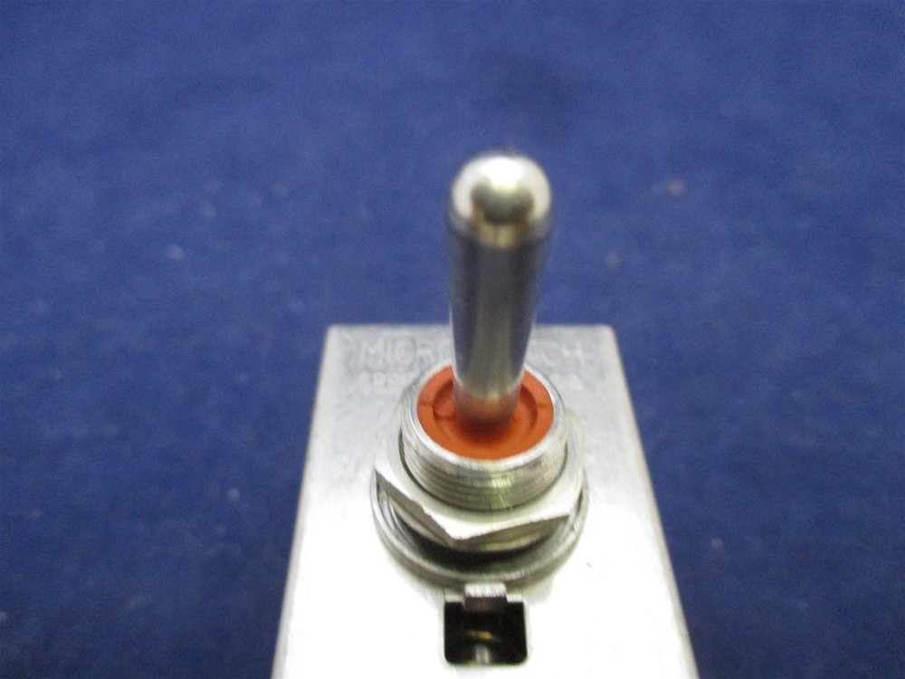 Micro Switch 22AT3-T Toggle Switch