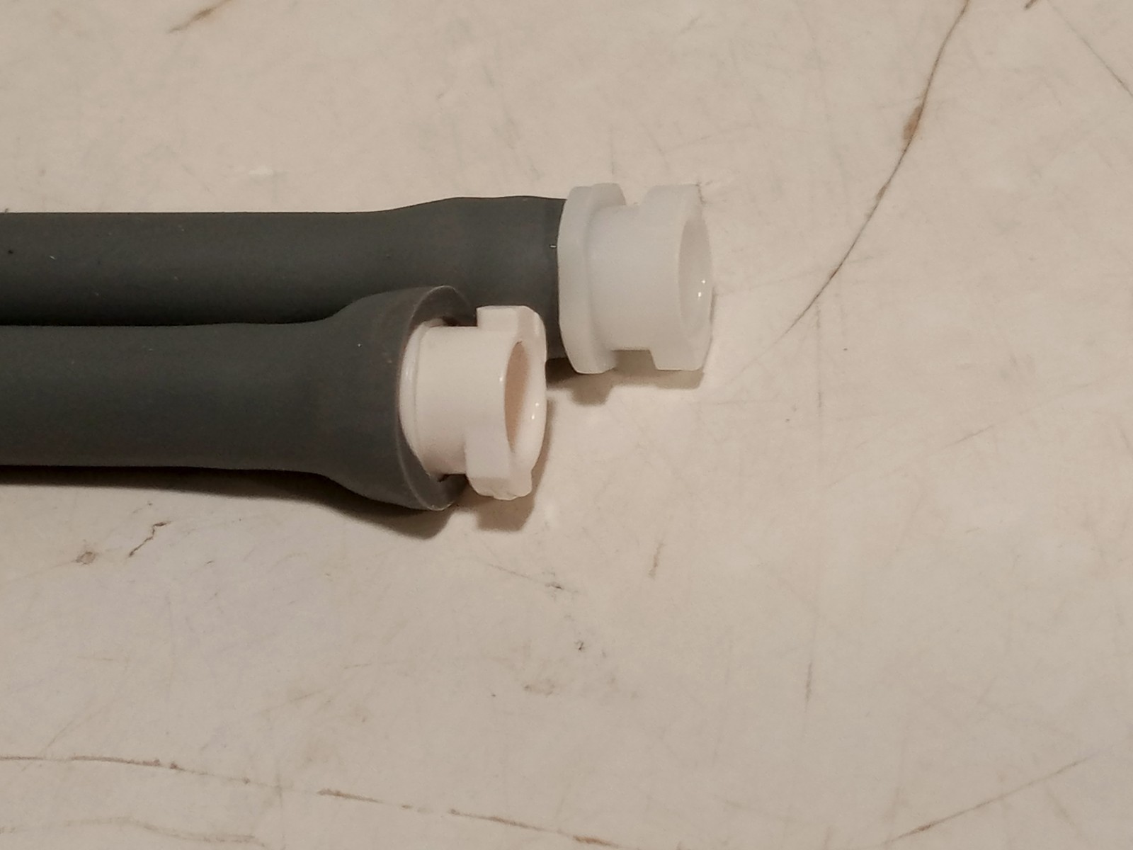 Lot of 40+ BP cuffs & hoses GE Critikon/Welch Allyn 2205 107365 088845 NIBP 12ft