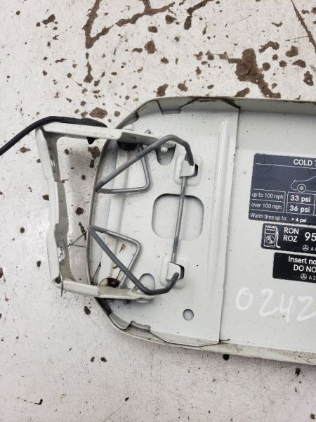 Fuel Door 2007 E550 OEM