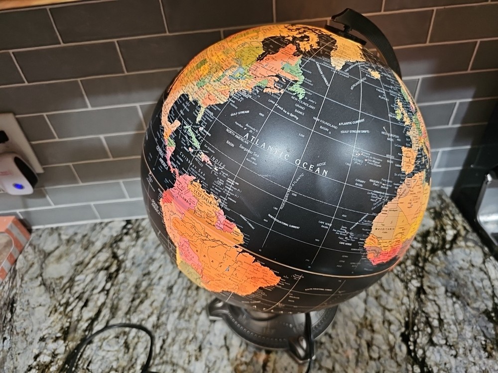 Old Deco Replogle Starlight Series Black Lighted World Globe Lamp Light Decor