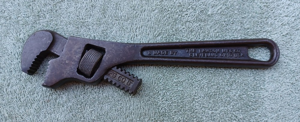 Lawson Mfg. 8" Obtuse Angle Adjustable Monkey Wrench