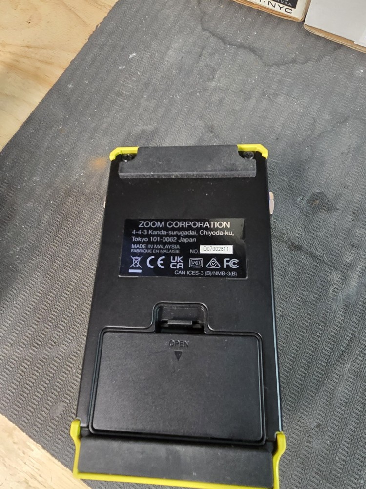 ZOOM MS-200D+ ZOOM MS-200D+