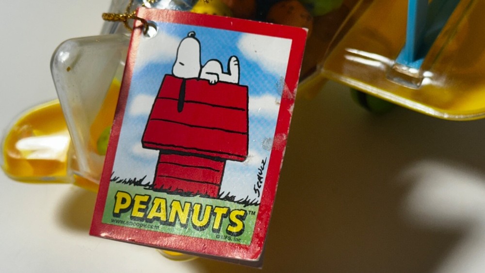Snoopy Bi-Plane Candy Dispenser Full & Mint - 2009