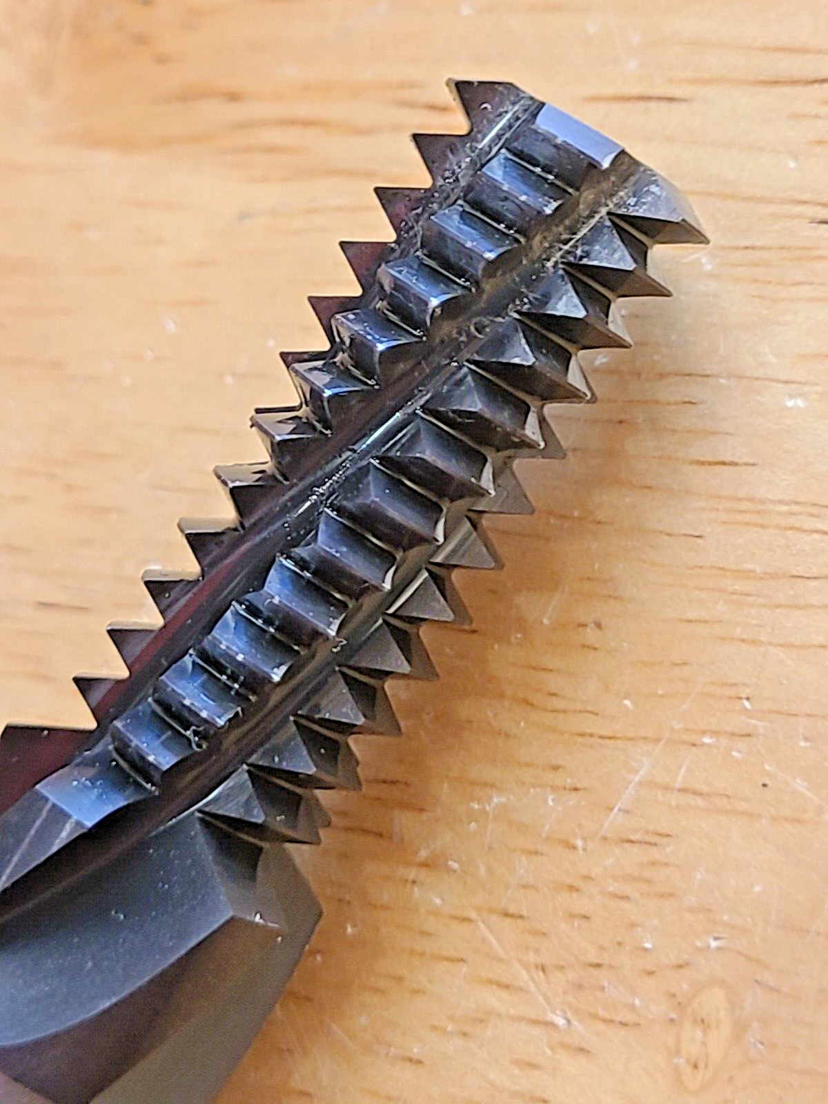 1" - 8 Carbide Thread Mill, AlTiN Coated - Made in USA, Extremely Sharp