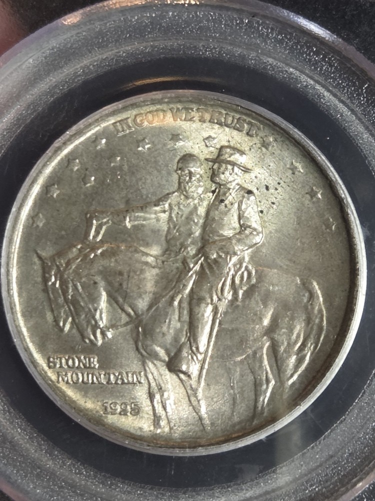 1925 Stone Mountain 50c Half Dollar PCGS MS65 Toned
