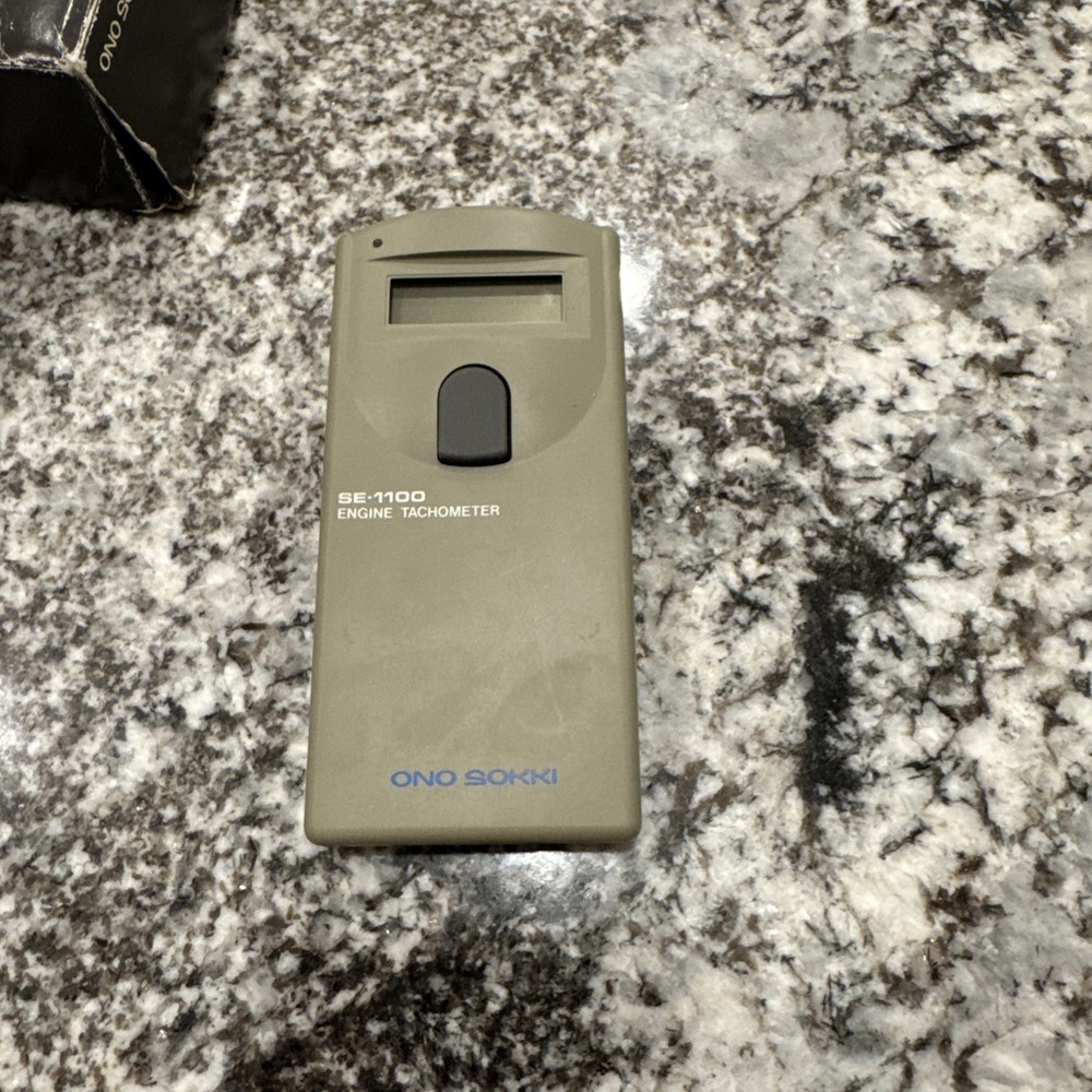 ONO SOKKI SE-1100 Engine Tachometer
