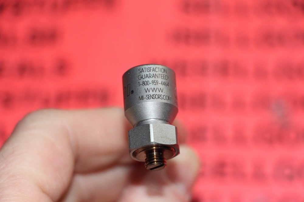 IMI 607M03/030FP ICP Industrial Accelerometer New