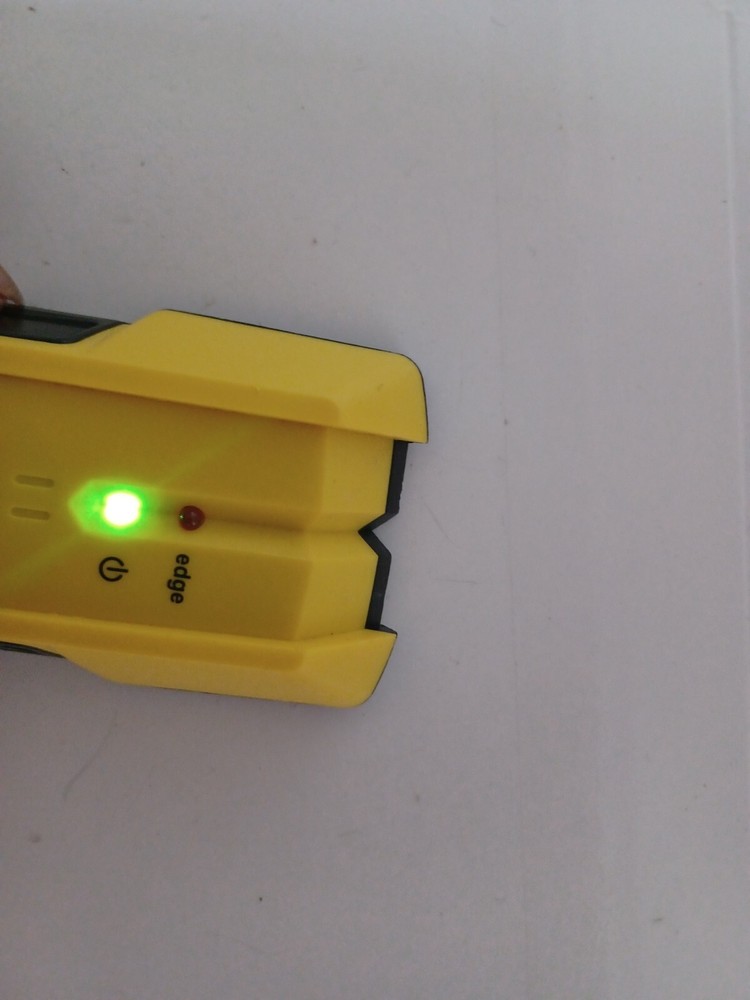 Stanley S50 Edge-Detect Finder