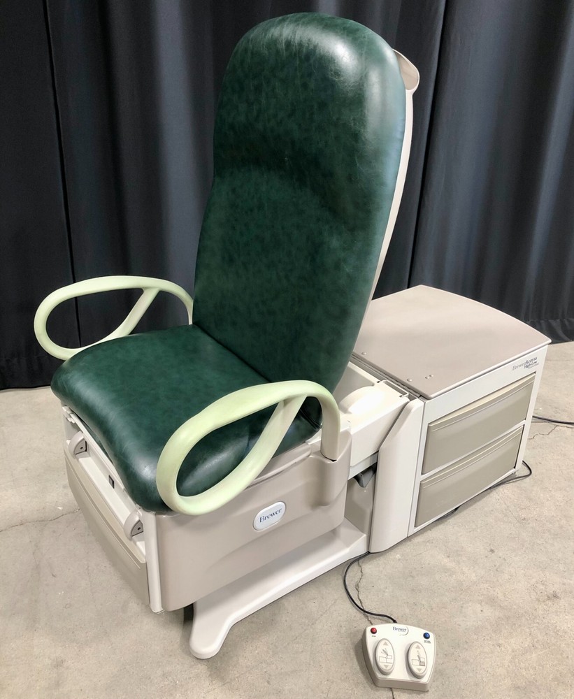Brewer 6500 Access High-Low Exam Table