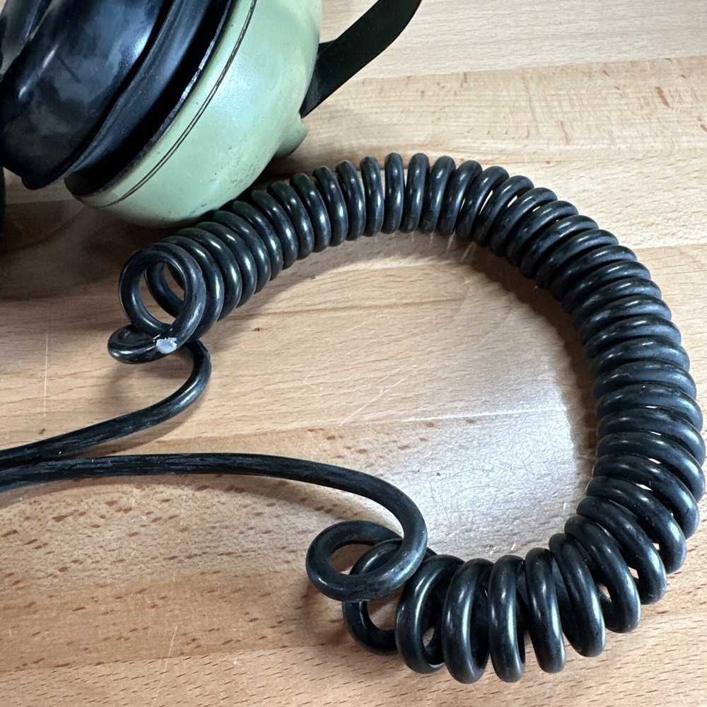 David Clark Aviation Headset Model H6240-51 Untested