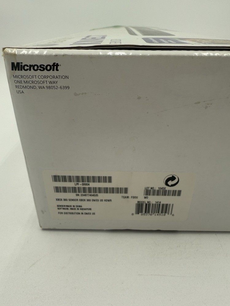 Microsoft LPF-00004 Motion Sensing Gaming Controller Xbox 360 - In Original Box