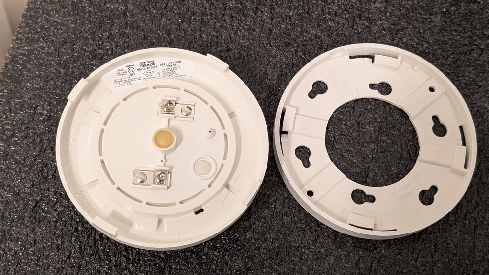 System Sensor heat detector 5600 series 5601P