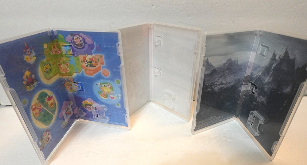 Nintendo Switch replacement game cases (NO manuals, games, ect.)