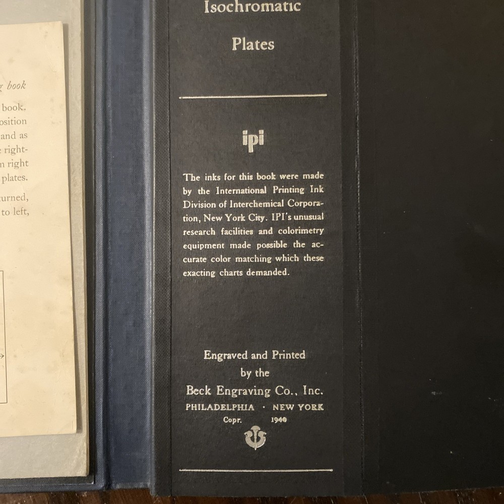 Pseudo-Isochromatic Plates for Testing Color Perception American Optical 1940