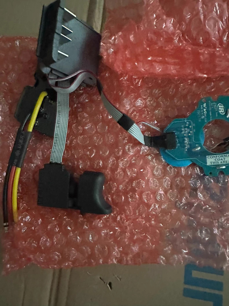 1PCS New W7152-A93 switch assembly