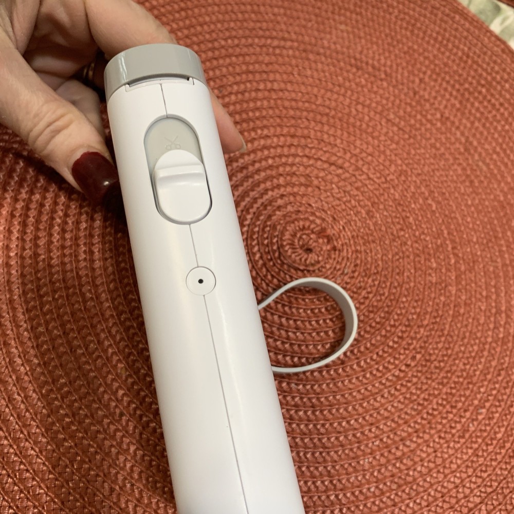 Nelko P21 Wireless Mini Label Maker Bluetooth Label Printer White