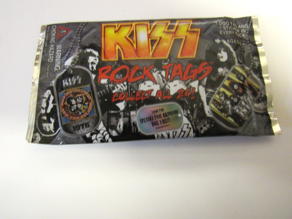 2010 KISS Rock Tags 1 Dog Tag and Sticker Factory Sealed Pack