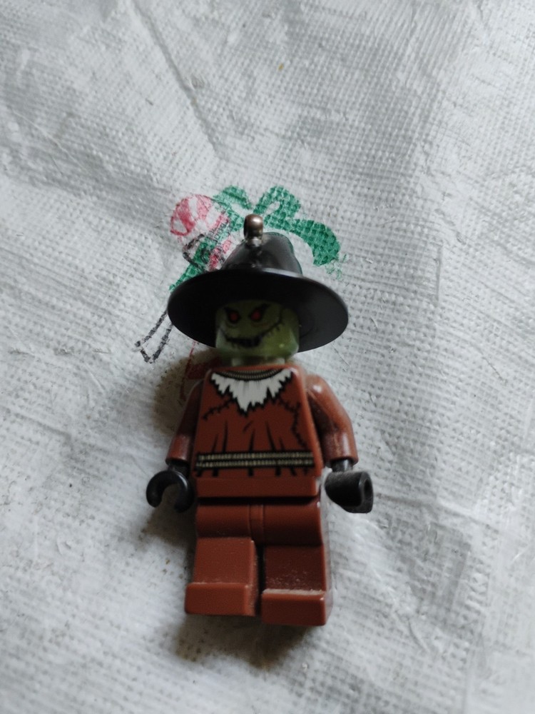 LEGO Scarecrow Glow in the Dark Head