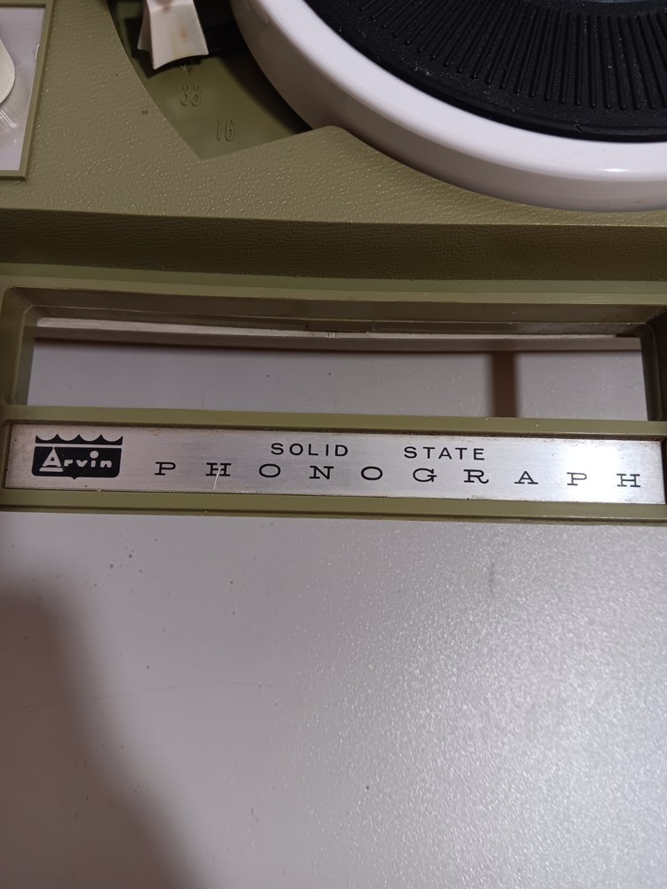 Arvin Solid State Phonograph Avocado Green Read Description