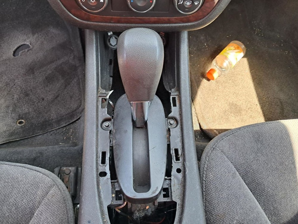 IMPALA 2011 Glove Box 4774370