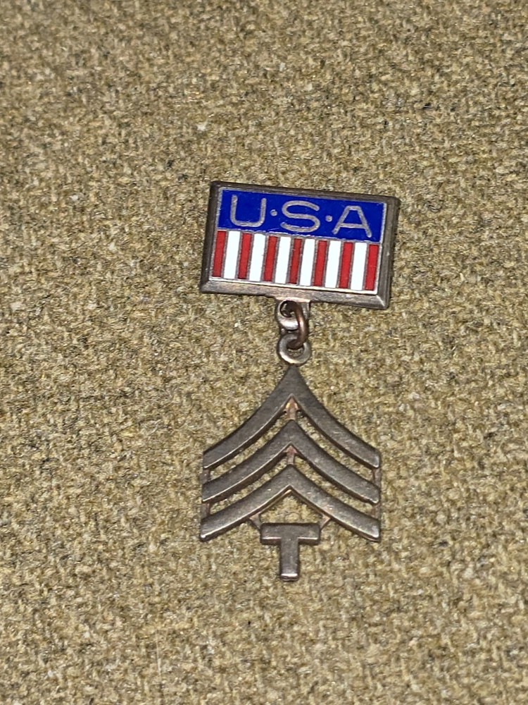 WWII USA Tech Sergeant Sweetheart Pin