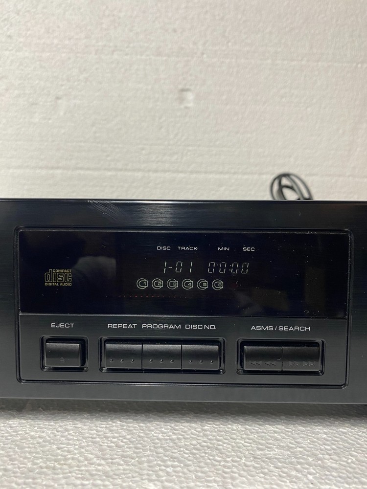 Optimus CD-7250 Automatic CD 6 Disc Changer TESTED