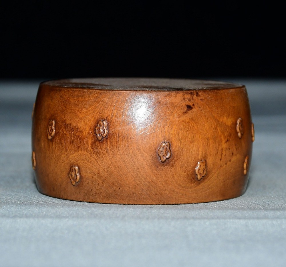 Exquisite Small Leaf Boxwood Base, Joyful Eyebrow Ornament