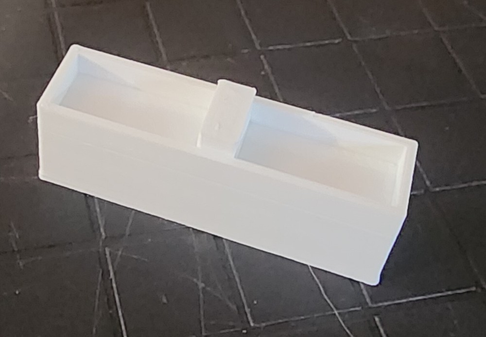 1/64 3D Printed Long Cattle Waterer