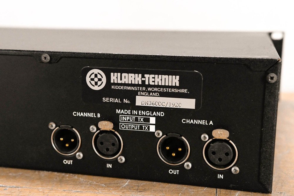 Klark Teknik DN3600 Programmable Graphic Equalizer CG01XTR