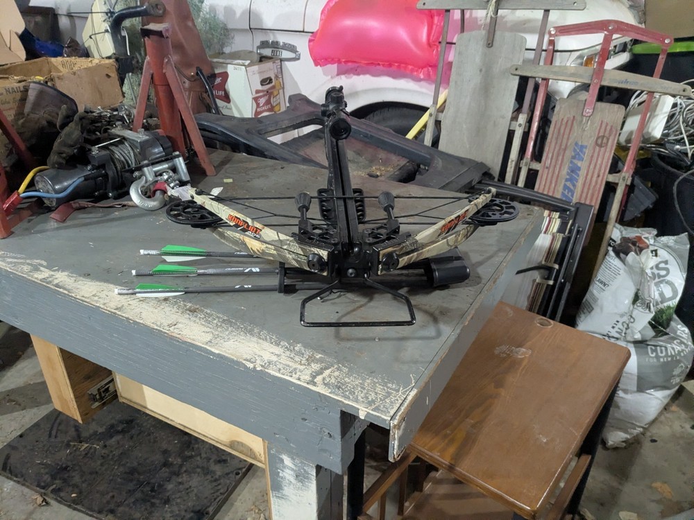 konfloit 405 cross bow with scope and arrows