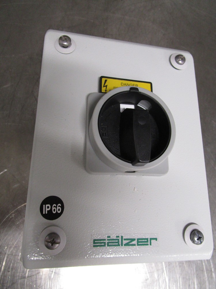 New SCHNEIDER ELECTRIC NSYSBM152012 / NSYSBM152012 W/ Power Switch
