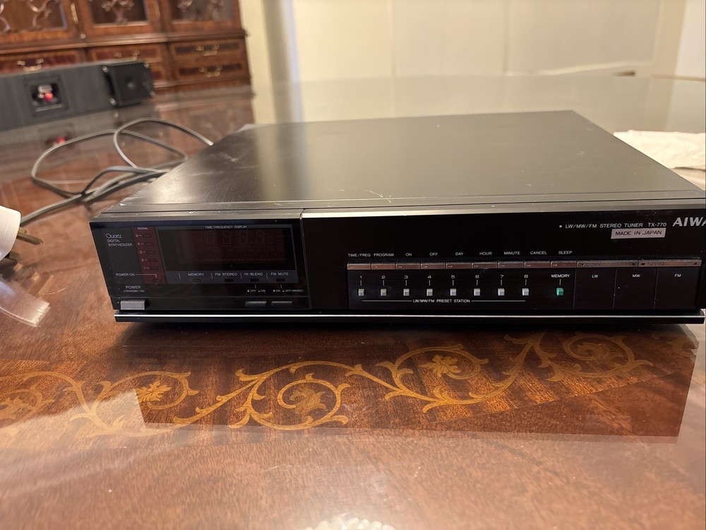 Aiwa Stereo Tuner TX 770