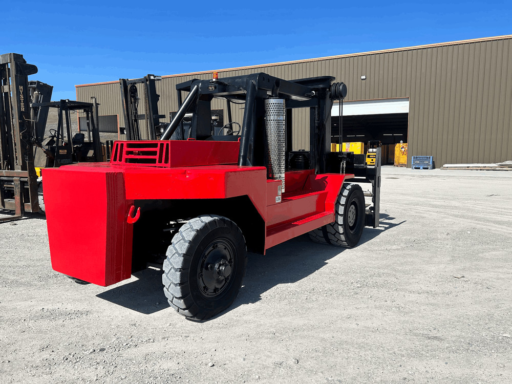 YALE GDP-300 FORKLIFT