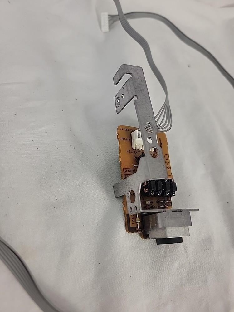 Sony Mega Storage CDP-CX355 CD Player Part Keyboard Input Jack