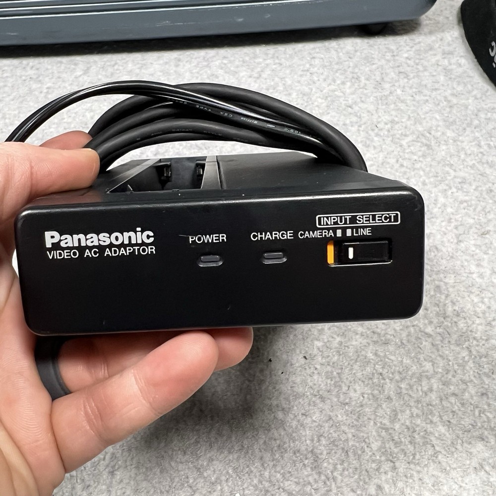Panasonic OmniMovie VHS PV-320D Handheld Camcorder W/ Original Case Untested