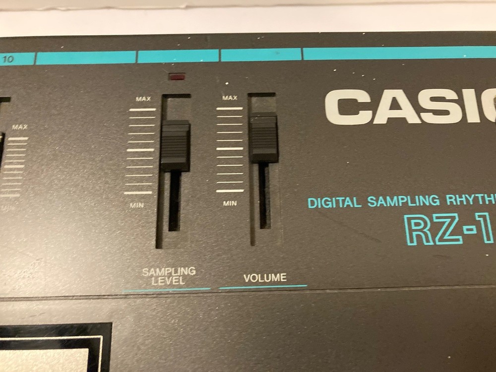 Casio RZ-1 Drum Machine Digital Sampling Rhythm Composer
