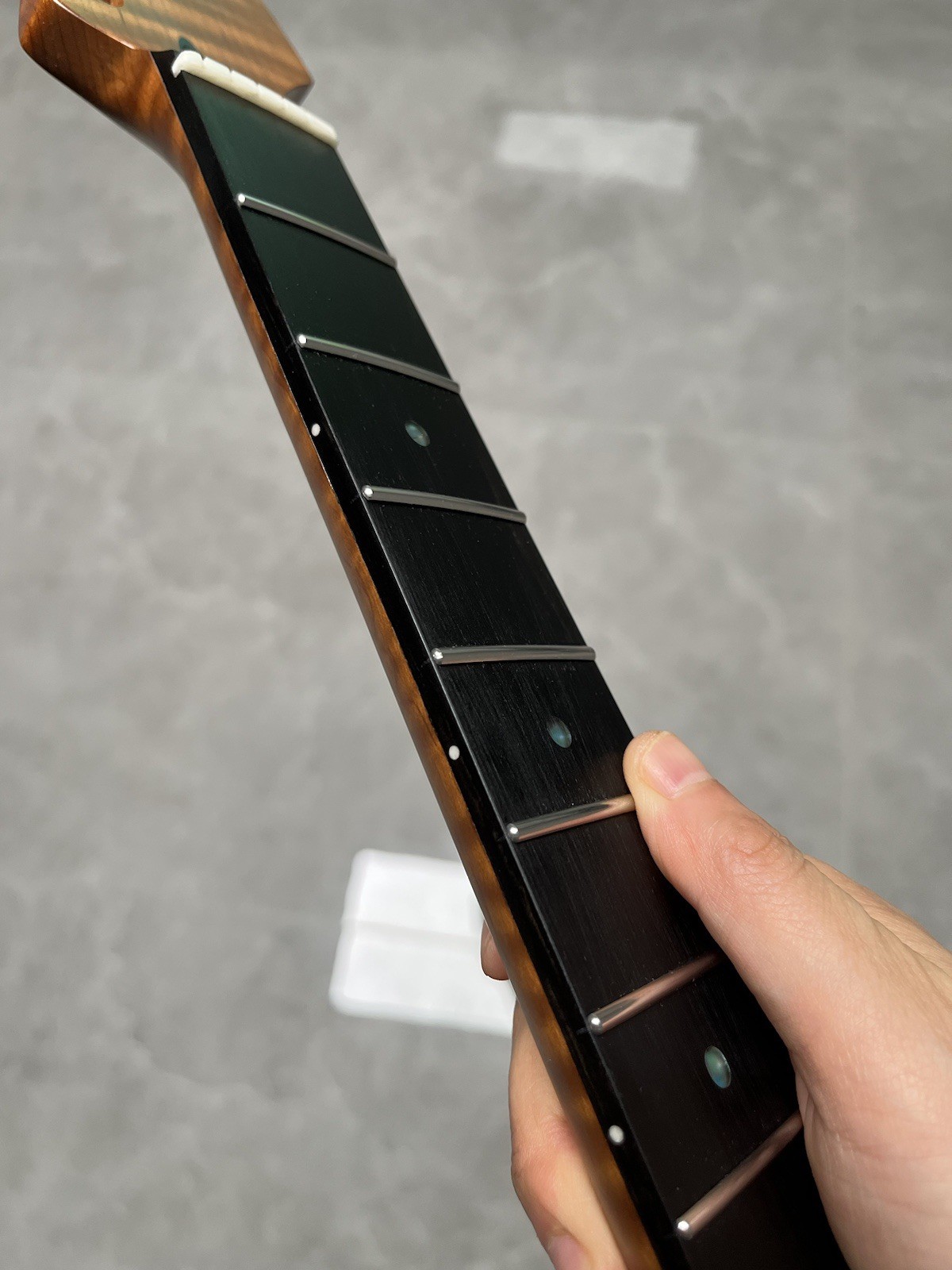 NEW Stainless Jumbo Frets Ebony 22fret Roasted Flame Maple electric guitar neck