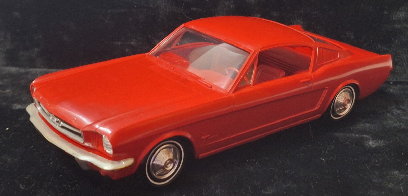 Vintage 1965 AMT Red FORD MUSTANG FASTBACK Dealer Promotional Plastic Model Car