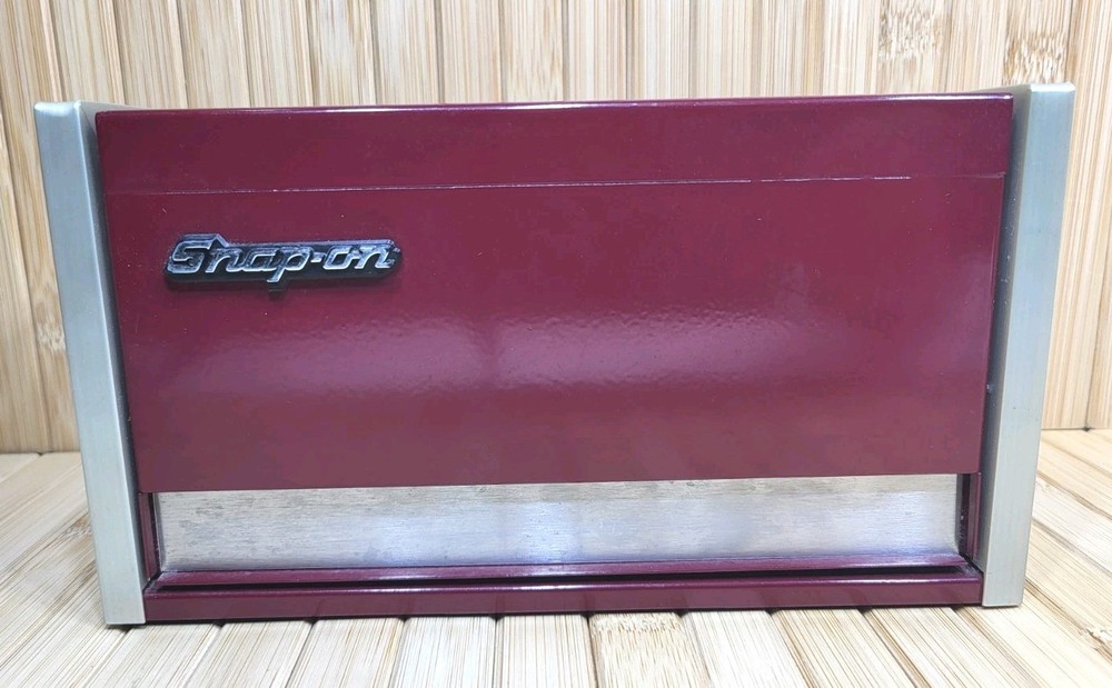 Snap-on Tools Mini Micro Miniature Metal Toolbox Maroon Great Condition
