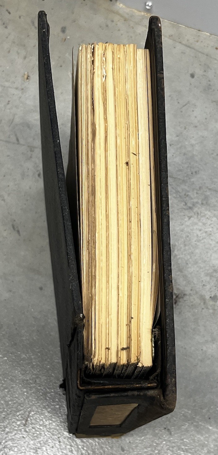 1966 Douglas C-118 A Aircraft Parts Manual T.O. 1C-118A-4 Original. Read